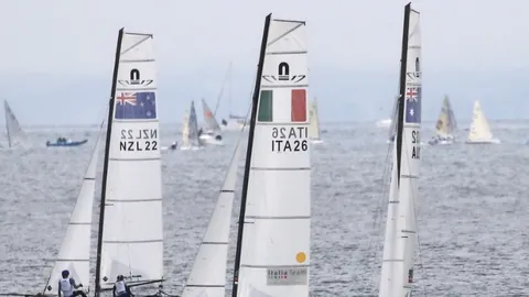 “王妍雯巧妙射入关键球，助力中国女足打破僵局”